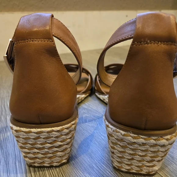 Vince Camuto Baylees Leather Espadrille Wedge Sandal Size 10 - Picture 6 of 7